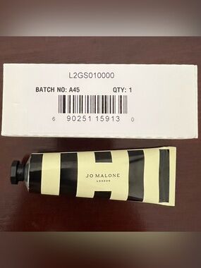 Jo Malone Hand Cream English Oak & Hazelnut 30ml / 1oz
